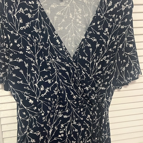 Super soft rayon spandex flutter sleeve A line dress - Picture 3 of 5